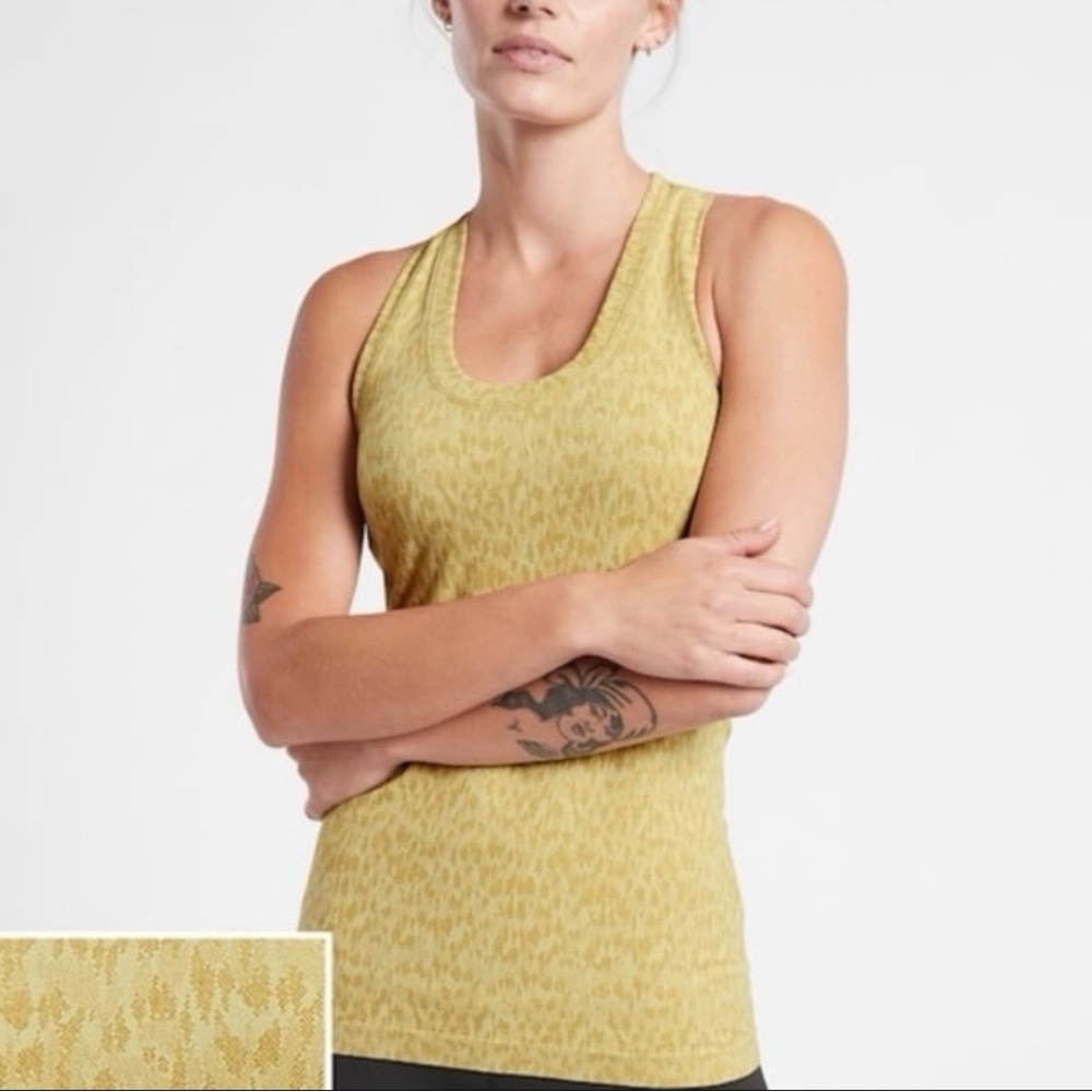 Athleta Momentum Racerback Printed Tank Top Size XS Lemon/ Lime NWT
